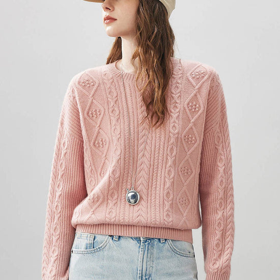 COMOBOCA 100% Wool Women's Cable Round Neck Knit Sweater