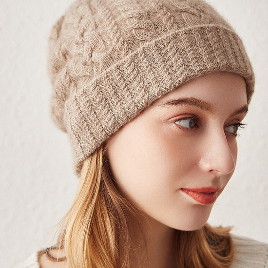 COMOBOCA 100% Cashmere Stylish Cable Knit Beanie