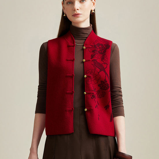 COMOBOCA Red 100% Cashmere Womens Intricate Embroidered Vest