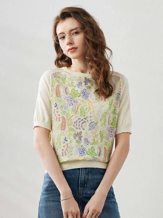COMOBOCA Cream Women's Floral Embroidered T-Shirt