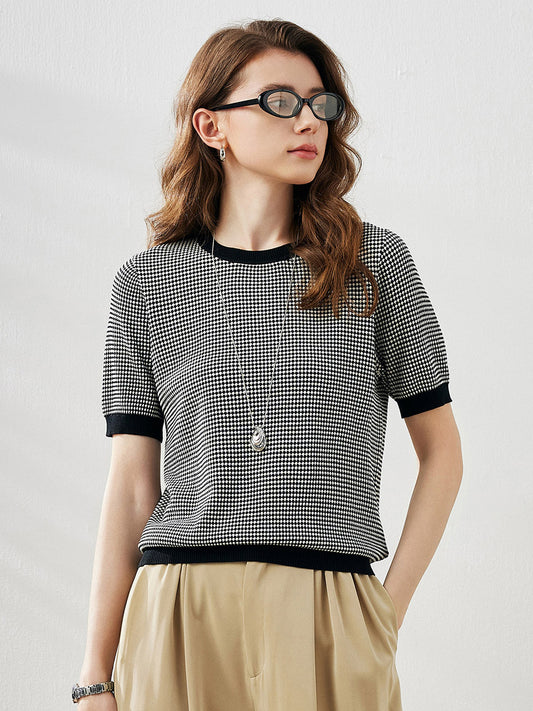 COMOBOCA Black Women's Houndstooth Pattern Knit T-Shirt