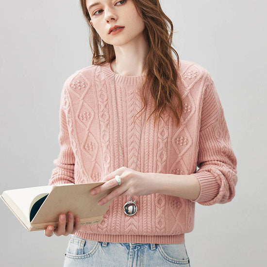 COMOBOCA Light Pink 100% Wool Women's Cable Round Neck Knit Sweater