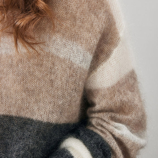 COMOBOCA Women's Mohair Striped Round Neck Sweater