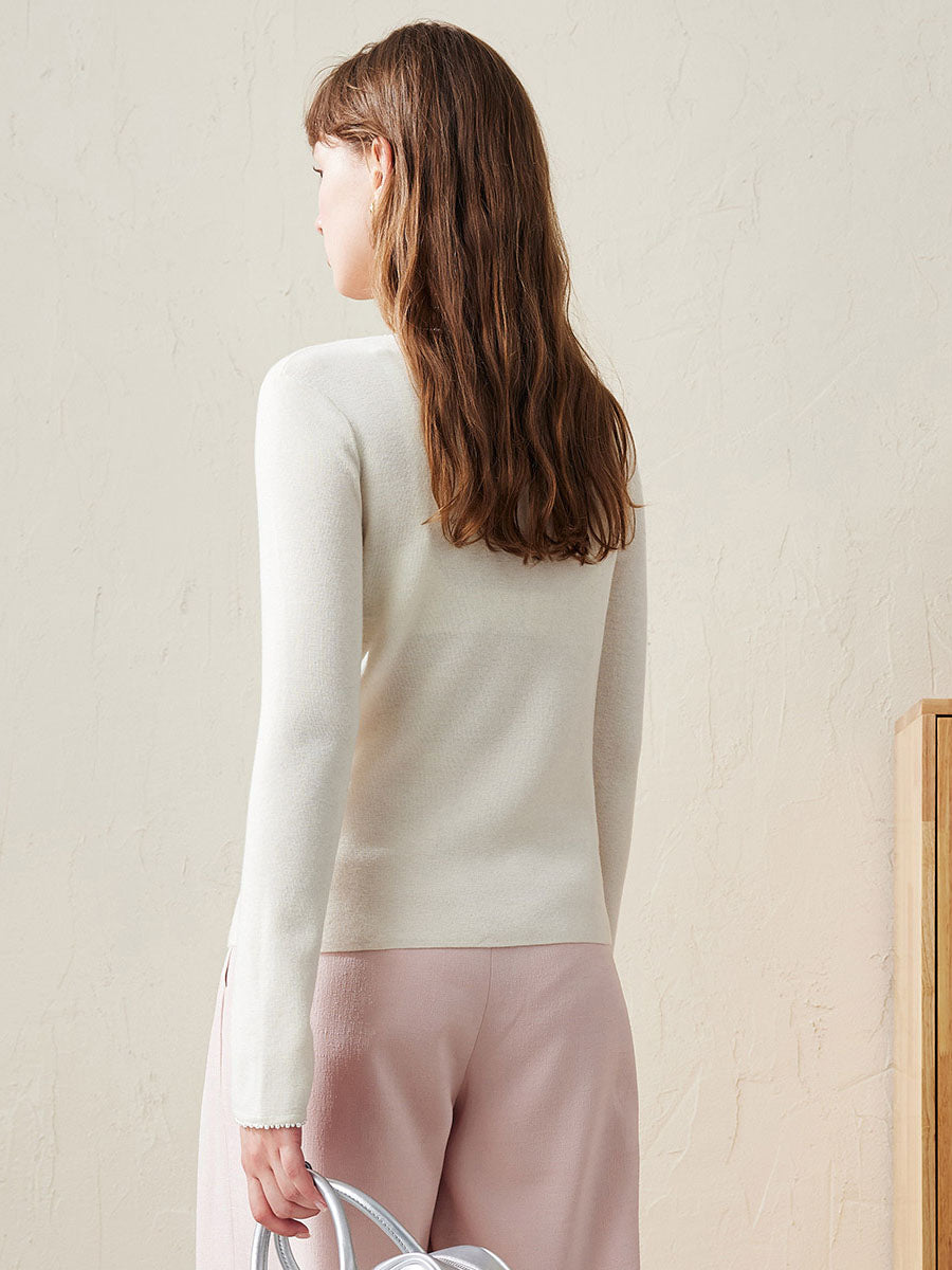 COMOBOCA 100% Wool Women's V-Neck With Pearl Accents Sweater