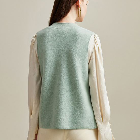 COMOBOCA 100% Cashmere Womens Intricate Embroidered Vest