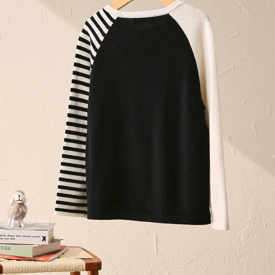 COMOBOCA 100% Wool Kid's Color Block Striped Sleeve Knit Sweater