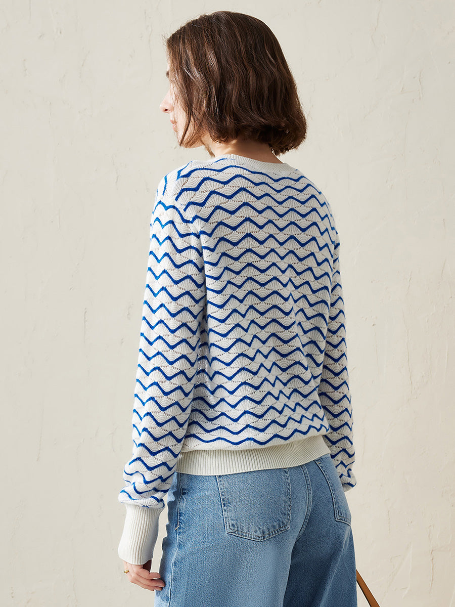 COMOBOCA 100% Cashmere Women's Wave Pattern Knit Sweater