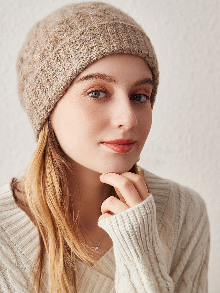 COMOBOCA 100% Cashmere Stylish Cable Knit Beanie