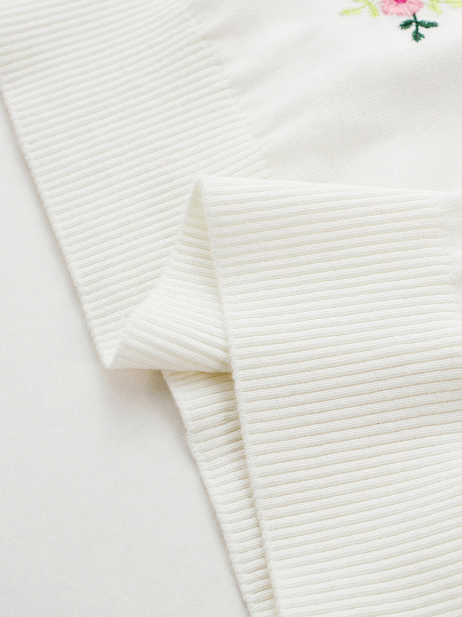 COMOBOCA Women's Floral Embroidery Knit T-Shirt