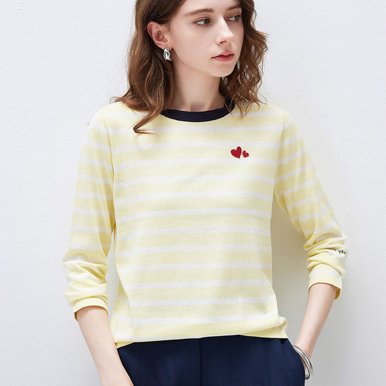 COMOBOCA Light Yellow Women's Stripe Round Neck Knit Sweater