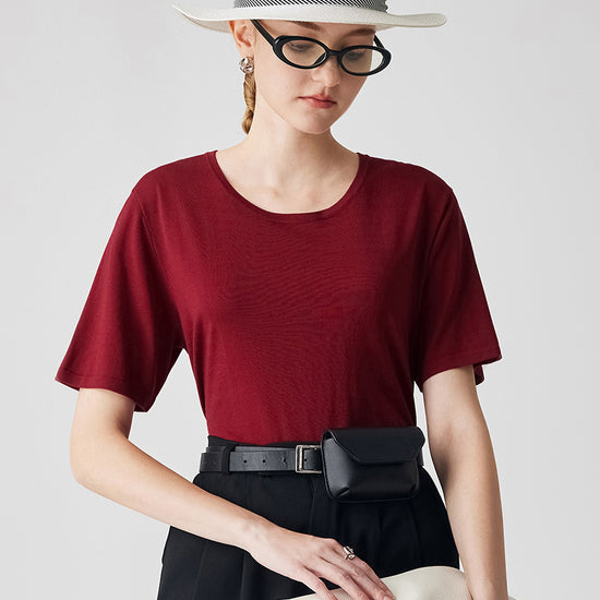 COMOBOCA Deep Red Women's Soft Knit Short Sleeve T-Shirt