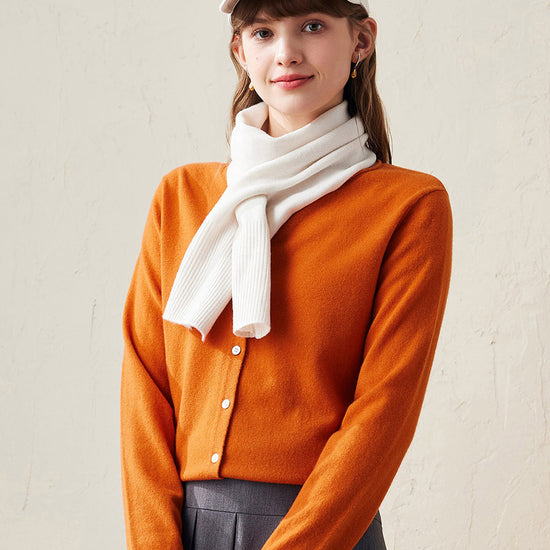 COMOBOCA Orange 100% Wool Women's V-Neck Button Up Cardigan