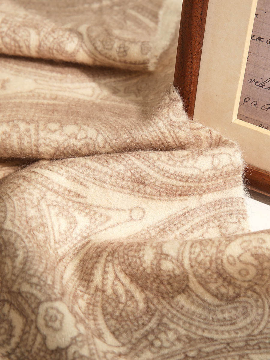 COMOBOCA 100% Cashmere Women's Paisley Pattern Fringed Scarf