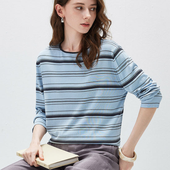 COMOBOCA Women's Striped Back Tie Knit Sweater