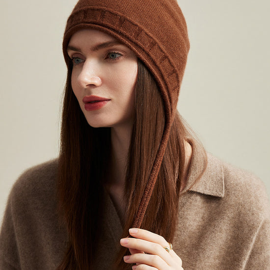 COMOBOCA Coffee 100% Cashmere Women's Knit Beanie with Ties