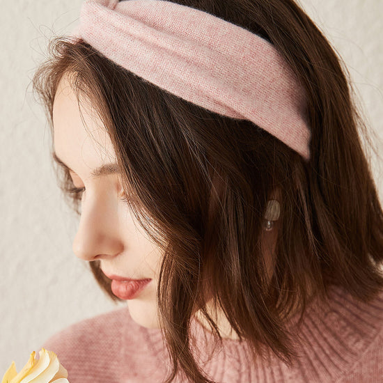 COMOBOCA Pink 100% Cashmere Cozy Knitted Twist Headband