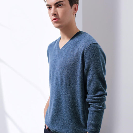 COMOBOCA 100% Cashmere Men's V-Neck Sweater