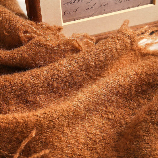 COMOBOCA Women's Fringed Triangle Knit Scarf