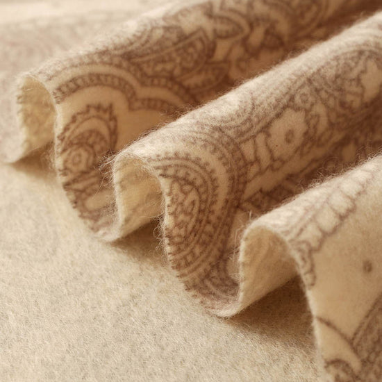 COMOBOCA 100% Cashmere Women's Paisley Pattern Fringed Scarf