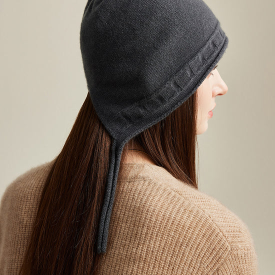 COMOBOCA 100% Cashmere Women's Knit Beanie with Ties