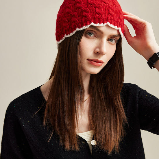 COMOBOCA Red 100% Cashmere Women's Cable Knit Beanie