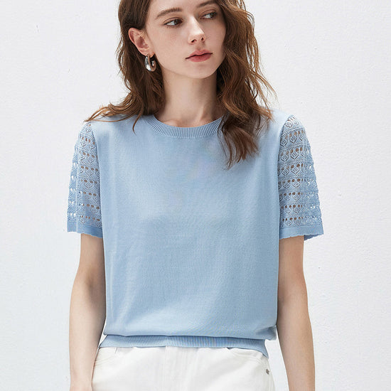 COMOBOCA Light Blue Women's Lace Round Neck Knit T-Shirt
