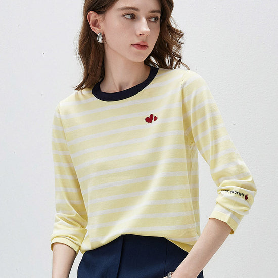 COMOBOCA Women's Stripe Round Neck Knit Sweater