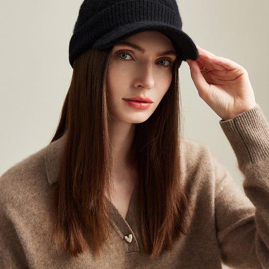 COMOBOCA Black 100% Cashmere Women's Knit Newsboy Cap