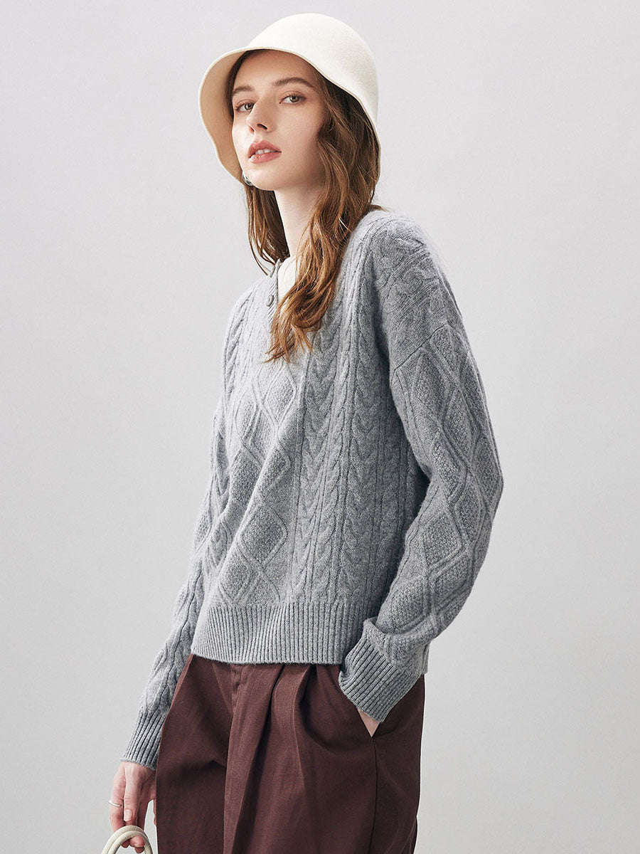 COMOBOCA 100% Wool Women's V-Neck Cable Knit Sweater