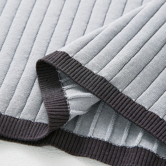 COMOBOCA Women's Ribbed Color Block Round Neck Knit Sweater