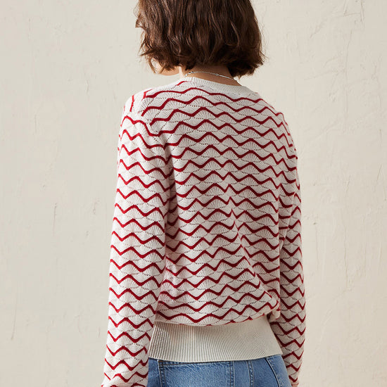 COMOBOCA 100% Cashmere Women's Wave Pattern Knit Sweater