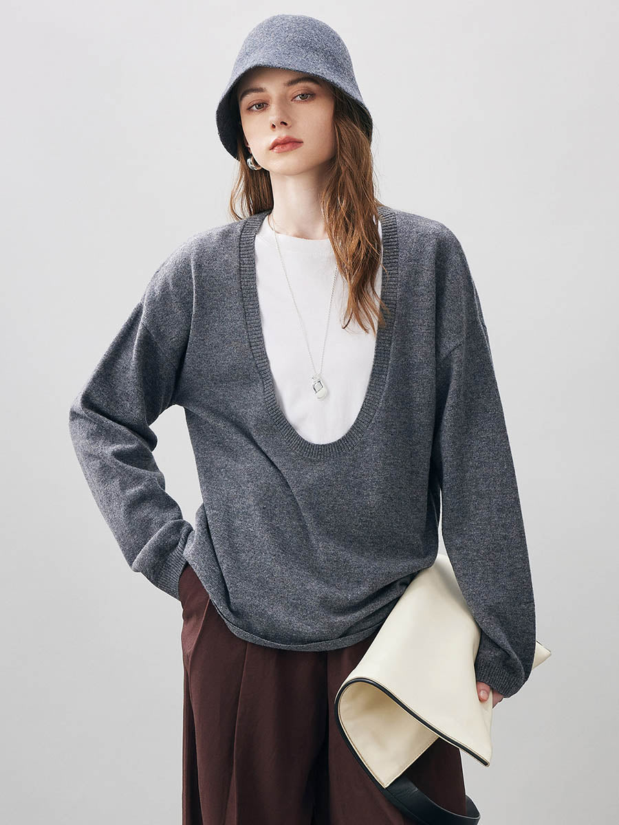 COMOBOCA 100% Wool Women's Oversized U-Neck Sweater