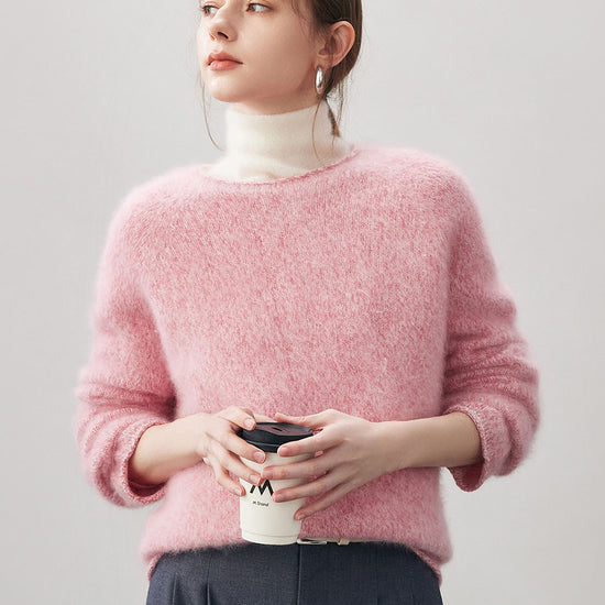 COMOBOCA Pink 100% Wool Women's Fuzzy Round Neck Sweater