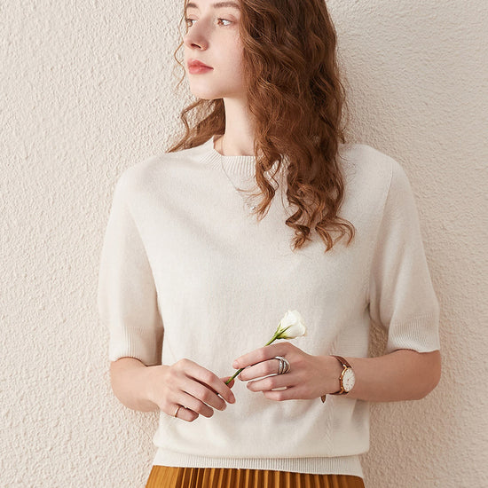 COMOBOCA WHITE 100% Wool Women's Seamless Round Neck Knit Sweater