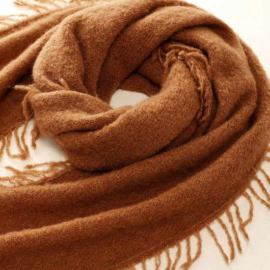 COMOBOCA Women's Fringed Triangle Knit Scarf