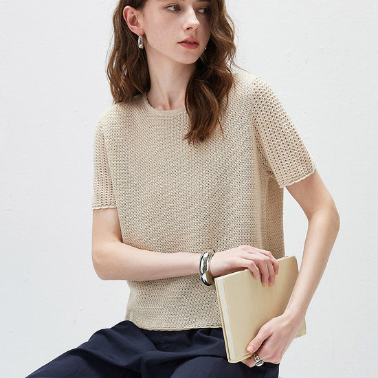 COMOBOCA Women's Openwork Round Neck Knit T-Shirt